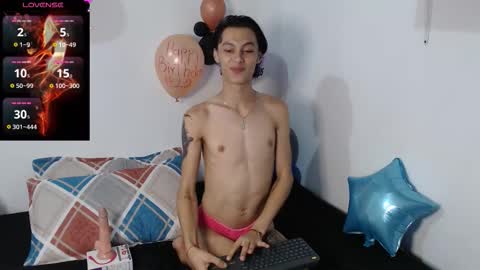 Snapshot of apolo_smith001 chatting on November 2025 02:22:01 AM Apolo online show from November 2025 02:22:01 AM