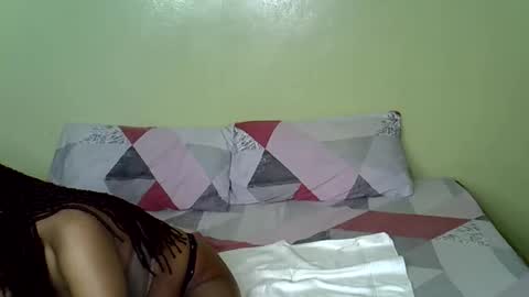 Apple queen online show from February 2026 03:17:01 AM