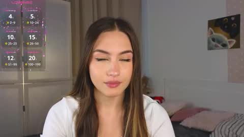 Vicki online show from October 2025 09:07:02 AM