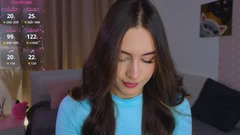 Vicki online show from November 2025 09:02:02 AM