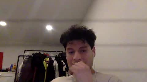 applejuice18 online show from January 2025 10:54:01 AM