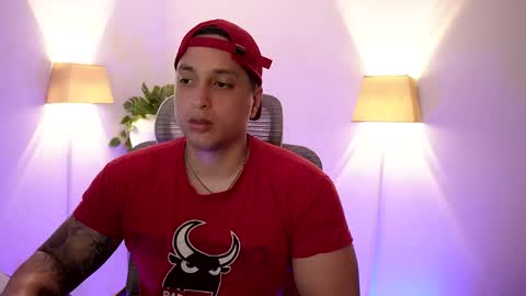 Snapshot of appolo_allen chatting on May 2026 09:43:01 PM insta appolo master online show from May 2026 09:43:01 PM