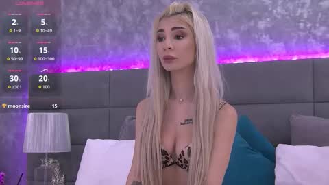 Snapshot of apri_licious chatting on January 2026 06:44:01 PM April online show from January 2026 06:44:01 PM