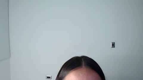 Snapshot of april_daddyssgirl chatting on February 2025 01:19:01 AM APRIL online show from February 2025 01:19:01 AM