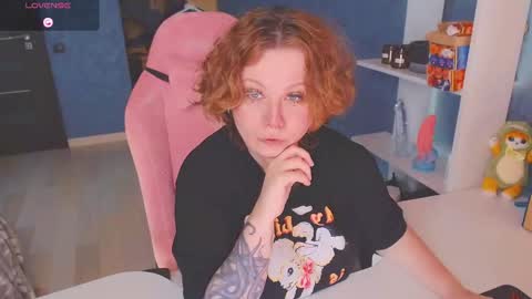 Snapshot of april_hentaigirl chatting on October 2025 07:53:02 AM    my special content  online show from October 2025 07:53:02 AM