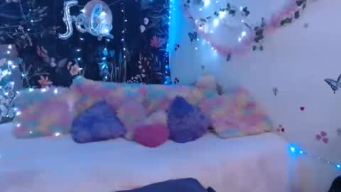 april_l6 online show from March 2026 10:05:01 PM