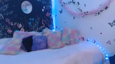 april_l6 online show from March 2026 12:50:01 AM