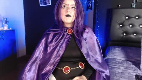 lucy online show from February 2025 04:06:01 AM