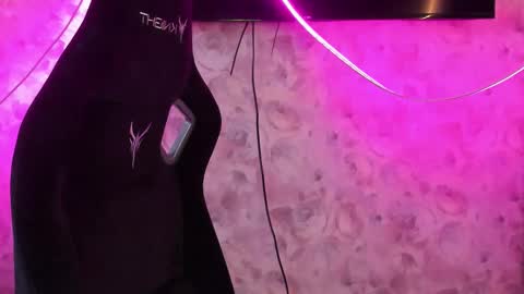 Snapshot of aprill_o_nill chatting on March 2026 12:55:01 PM aprill_o_nill online show from March 2026 12:55:01 PM