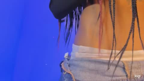 aprillebony319262 online show from November 2025 10:10:01 PM