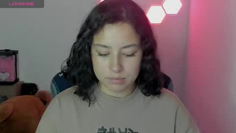 aqua emilly online show from December 2024 12:23:01 AM