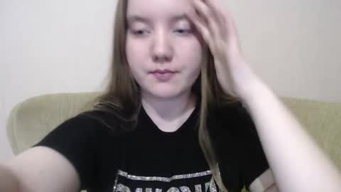 Snapshot of aquanarmin chatting on September 2025 02:11:01 PM Josefin online show from September 2025 02:11:01 PM