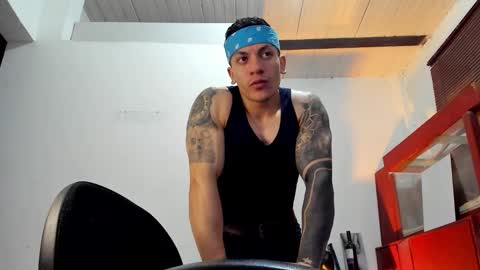 Jonathan online show from November 2025 09:03:02 PM