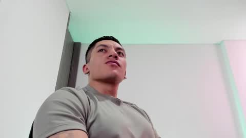 Jonathan online show from May 2026 05:08:01 PM