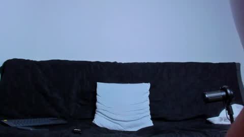 Snapshot of aquiles_elpapi chatting on June 2026 05:12:01 AM AquilesElpapi online show from June 2026 05:12:01 AM