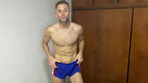 Snapshot of aquilesmade chatting on December 2024 12:07:01 AM Aquilesmade online show from December 2024 12:07:01 AM