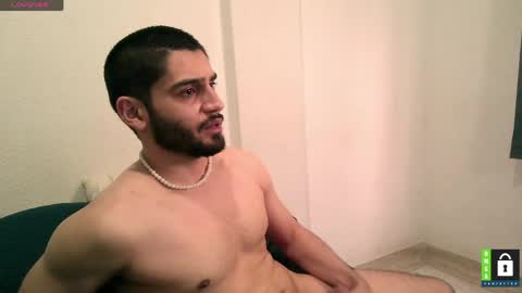 Snapshot of arab_b chatting on May 2026 08:32:02 AM Thiago online show from May 2026 08:32:02 AM