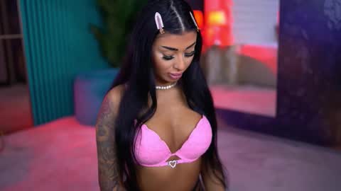 arabellaposh online show from November 2025 06:01:01 AM