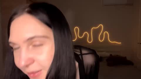 Emi online show from February 2026 04:49:02 PM