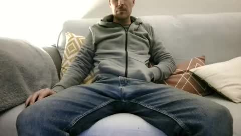 aragon9999 online show from March 2026 09:32:02 PM