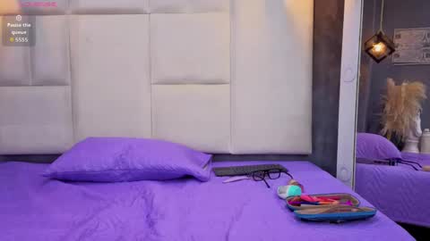 Snapshot of aranza_jones chatting on May 2026 11:06:02 AM Aranza online show from May 2026 11:06:02 AM