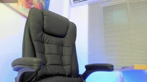 Arceluz  online show from March 2025 11:07:01 PM