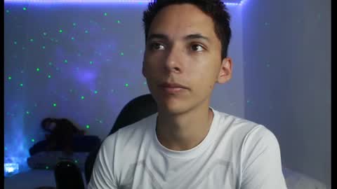 Snapshot of archi_love chatting on March 2025 03:39:01 AM ARCHIBALDO online show from March 2025 03:39:01 AM