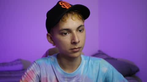 Snapshot of archi_love chatting on October 2025 10:28:02 PM ARCHIBALDO online show from October 2025 10:28:02 PM