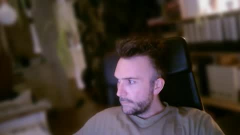 Snapshot of architekt89 chatting on March 2025 07:26:02 PM Peter Burks online show from March 2025 07:26:02 PM