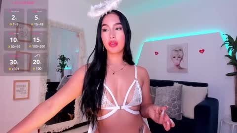 Ari online show from January 2025 02:02:02 PM