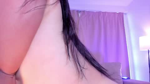 Ari online show from April 2026 07:58:01 PM