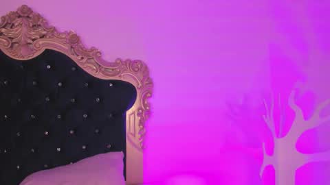 Ari  online show from November 2025 09:00:02 AM