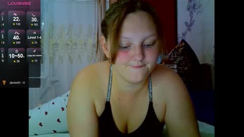 Aria online show from September 2025 09:06:02 PM