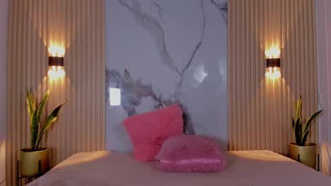 Aria Millers  online show from February 2025 11:41:02 AM