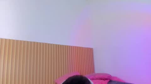 Aria Millers  online show from February 2026 11:24:01 AM