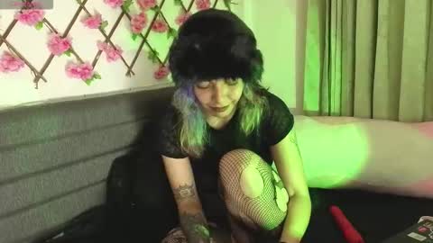 aria_silk online show from March 2026 11:53:02 PM