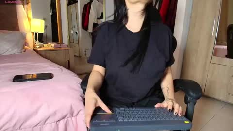 aria_sweet21 online show from May 2026 02:51:02 AM