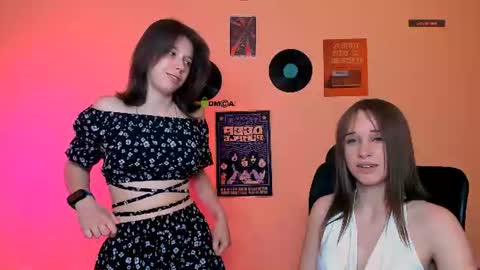 Snapshot of aria_wild_ chatting on July 2026 06:57:01 PM aria_wild_ online show from July 2026 06:57:01 PM