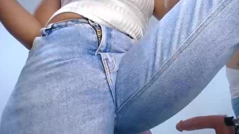 ariacoral online show from September 2025 12:39:02 PM