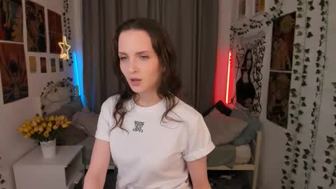 Ariadna online show from September 2025 10:21:02 PM