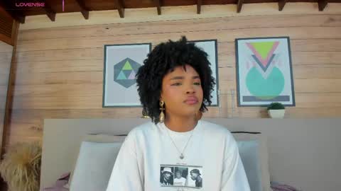 Aria Foster online show from March 2026 03:32:01 AM