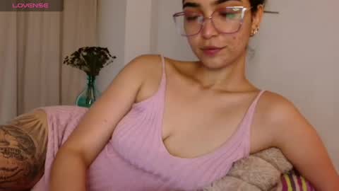 Snapshot of ariagal chatting on May 2026 05:41:01 PM ariagal online show from May 2026 05:41:01 PM