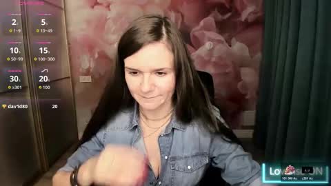 AriaGray online show from October 2025 03:24:01 PM