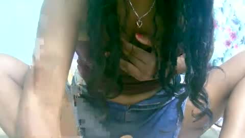 Snapshot of ariah13 chatting on December 2025 02:18:01 AM ariah13 online show from December 2025 02:18:01 AM