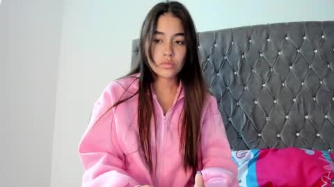 Snapshot of ariamontgomeryyy chatting on January 2025 09:35:02 AM Aria Montgomery online show from January 2025 09:35:02 AM