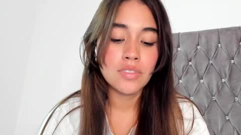 Snapshot of ariamontgomeryyy chatting on January 2025 08:14:02 AM Aria Montgomery online show from January 2025 08:14:02 AM