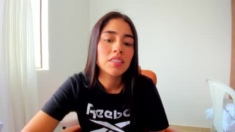 Aria Montgomery online show from April 2026 07:08:02 PM