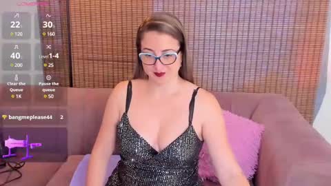 Ariana Cruz online show from December 2024 01:17:01 PM