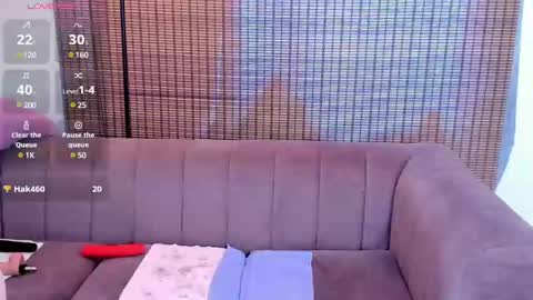 Ariana Cruz online show from January 2025 06:18:01 PM