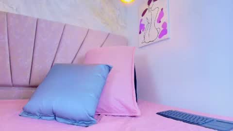 Snapshot of ariana_florez chatting on August 2026 07:05:02 PM Sofia online show from August 2026 07:05:02 PM